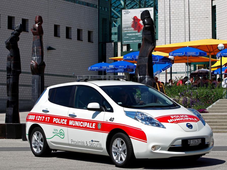  Nissan Leaf Police 2012 года  (фото 3 из 5)